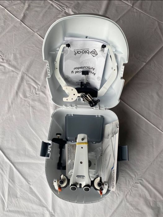 Articulador Bio-Art A7 Plus com arco facial elite