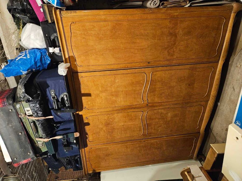 antyki szafa 5 drzwiowa i bielizniarka . dodatkowo niska szafeczka