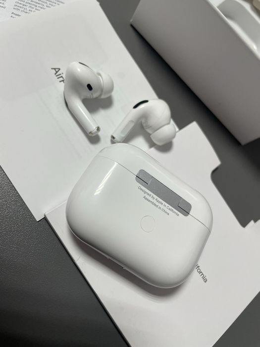 Безпровідні навушники