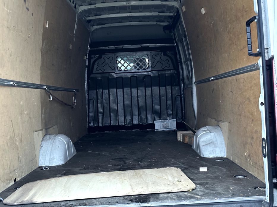 IVECO DAILY 35S16 не розмитнений