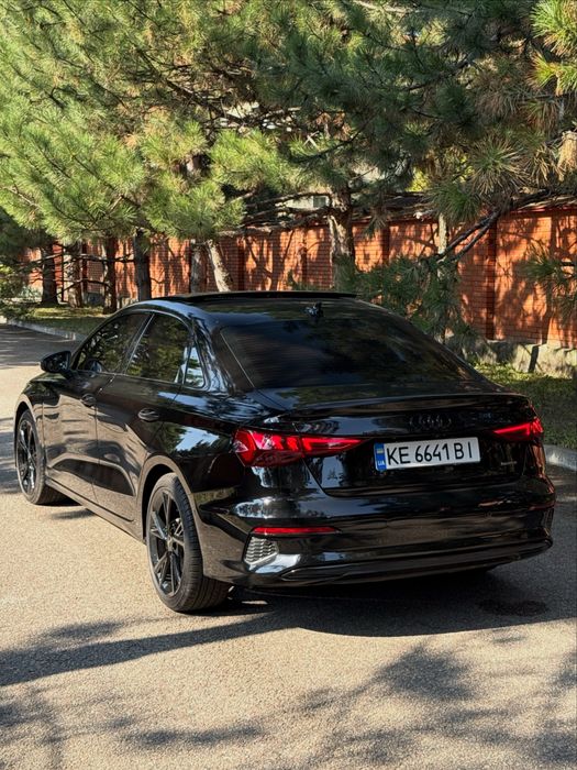 ПРОДАМ Audi a3 8y