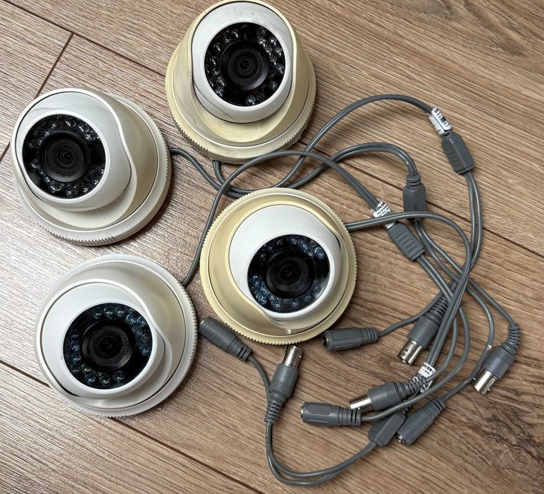 4x Kamera HQ Vision HQ-TA1028LD-IR analog HD 1Mpx 2.8mm HQ CCTV