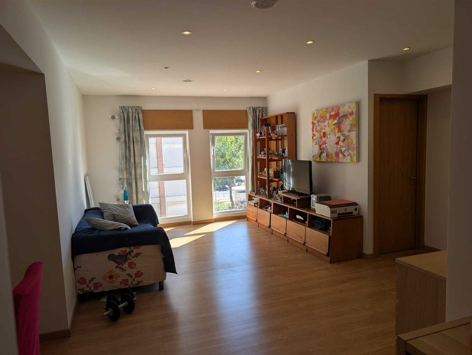 Apartamento T2 Renovado Quinta da Luz junto ao Colombo