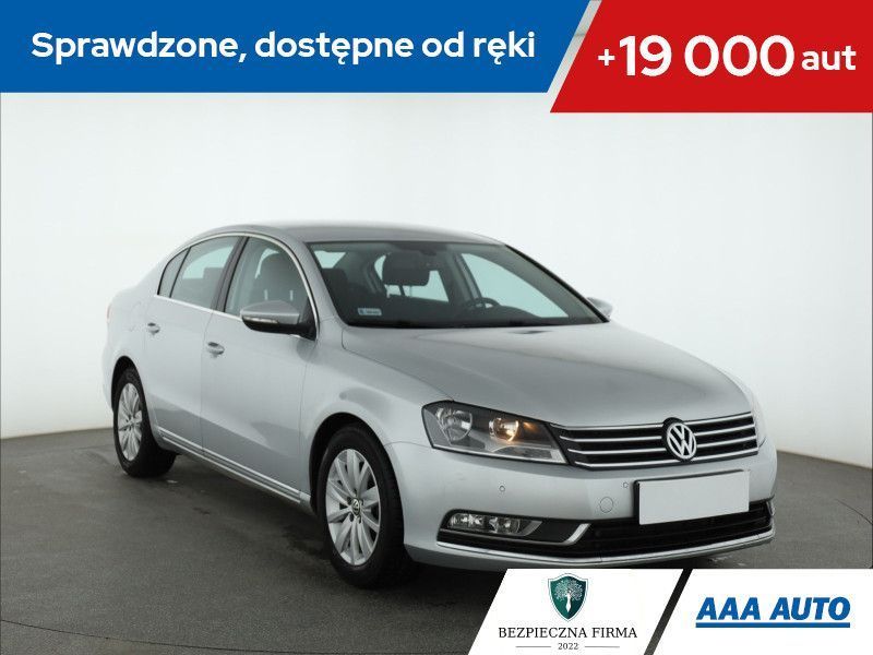 Volkswagen Passat 1.8 TSI, Salon Polska, Klimatronic, Tempomat, Parktronic,
