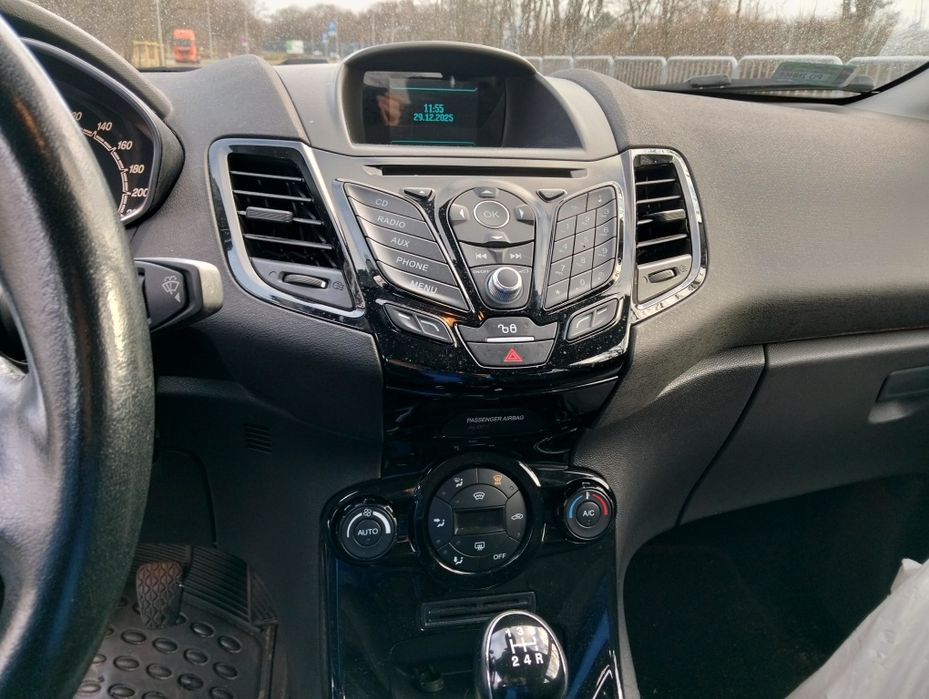 Piękna fiesta polifr  jak nowa! Polski salon  bogate wyposażenie  itd