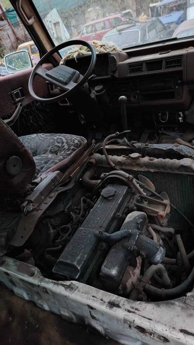 mazda e2200 по запчастинах