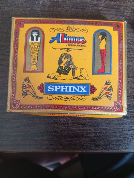Stara Cygaretka pudełko SPHINX