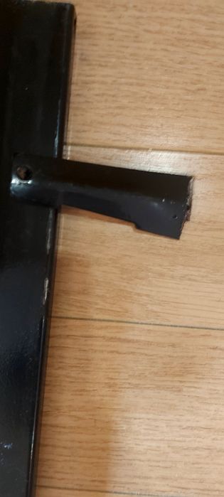 Cama de casal em latão (verdadeiro)