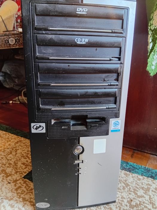Системный блок компьютера. 500 грн.