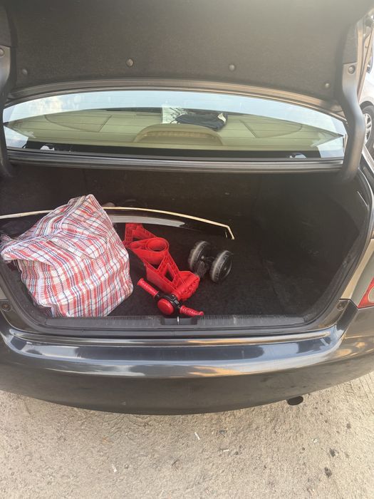 Продам Цивіка ! Гібрид!