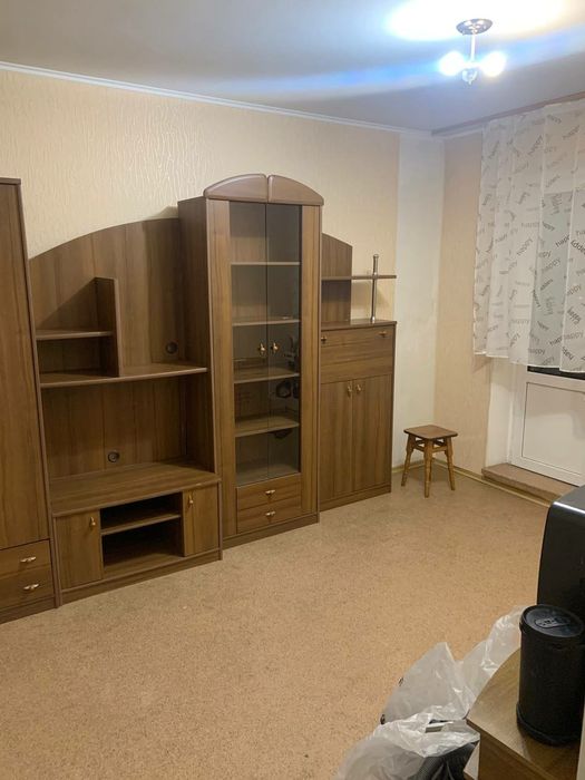 Продам мебельную стенку