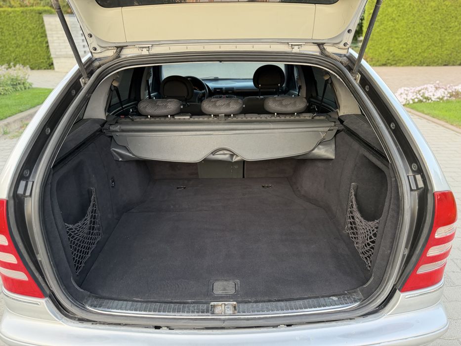 Mercedes C Class w203 на автоматі 1.8  Газ/бенз