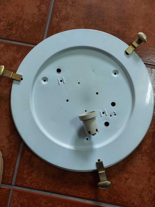 candeeiro redondo para WC