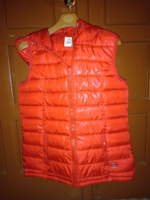 Sprzedam damski bezrękawnik M