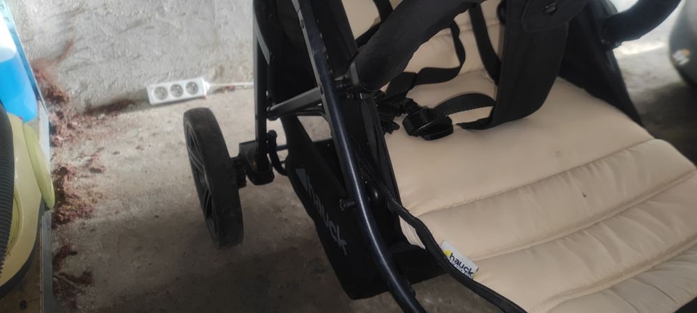 Wózek dziecięcy dla dziecka Hauck trójkołowy