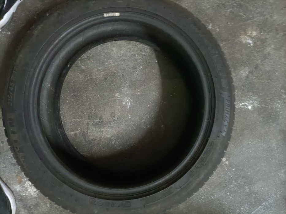 Pneus 215/70/15 C ..