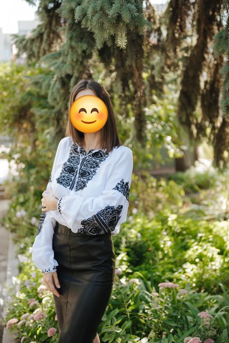 Жіноча шкіряна спідниця