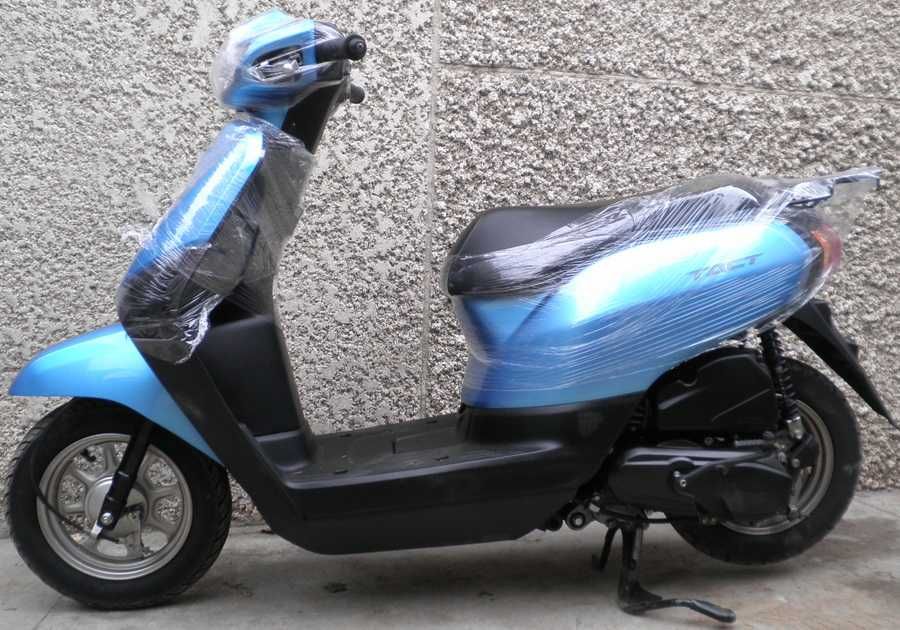 Скутер Honda  DIO  AF без пробега по УКР  (доставка) стоимость ОТ