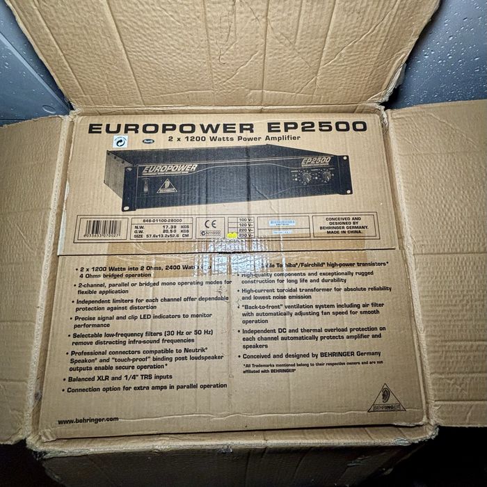 Cyfrowy mikser Behringer DDM4000 + końcówka mocy Behringer Europower EP2500