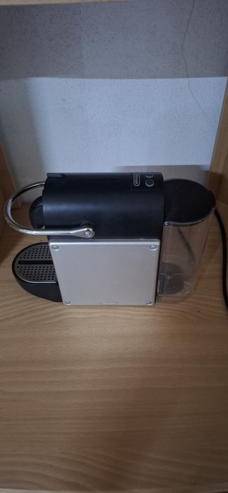 Máquina de Café Nespresso De'Longhi Pixie EN127.BL – 1 Mês de Uso