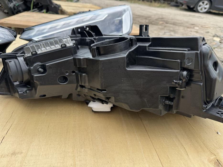 Фари фара оптика світло Audi A4 B9 2020-2023 рестайлінг Ауді Ауди  LED