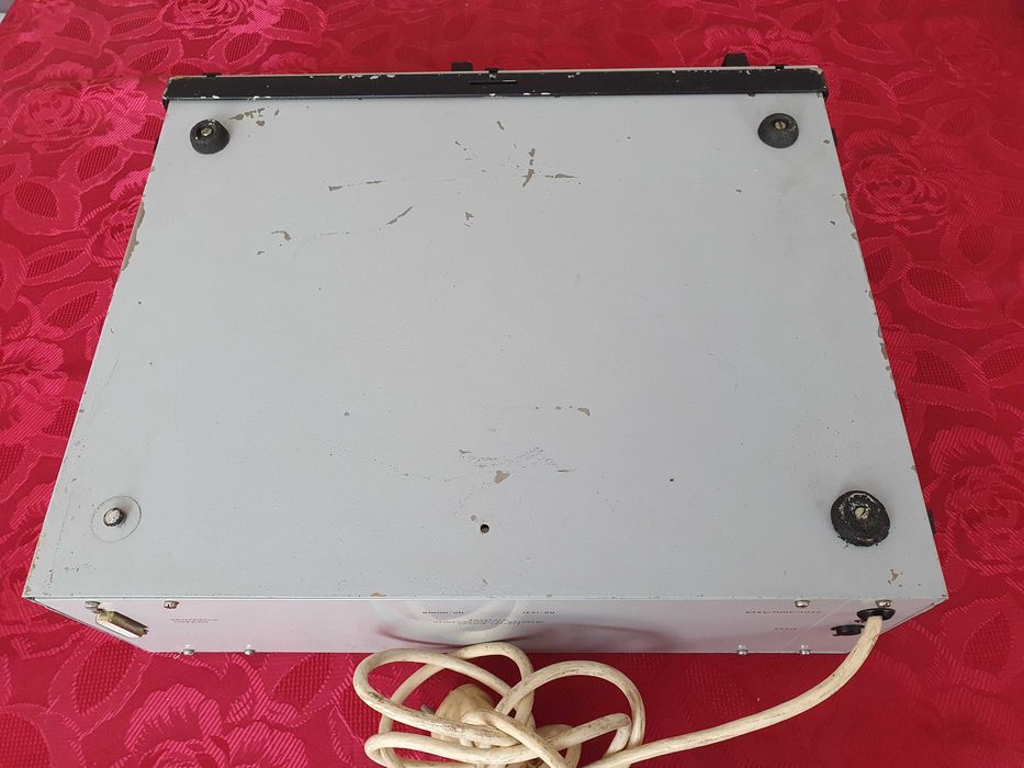 Stary zabytkowy rejestrator kasetowy magnetofon Unitra elmasz RK-1531