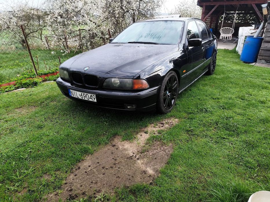 BMW Seria 5 BMW E39 540i