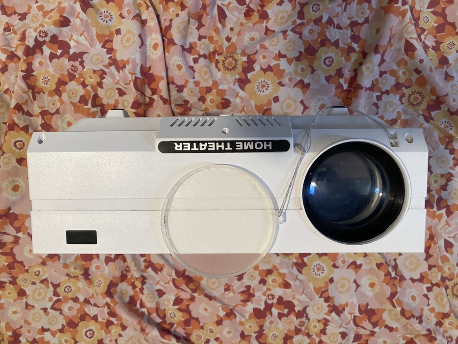 Projetor cinema de casa A funcionar