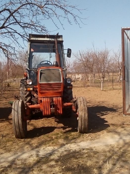 Трактор юмз 8071