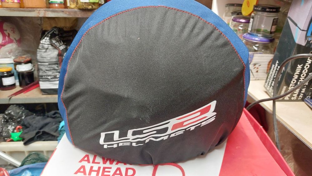 Kask czarny mat z blenda LS2