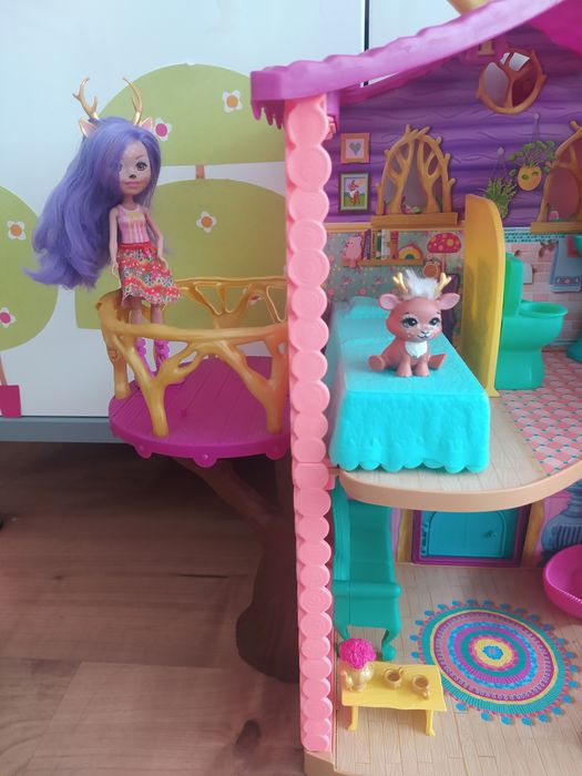 Casa Enchantimals + Boneca Alce