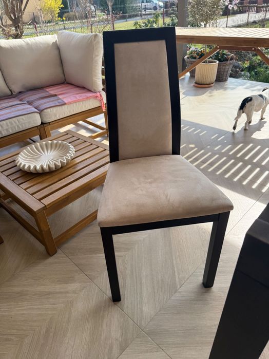 Krzesło  drewniane w kolorze wenge