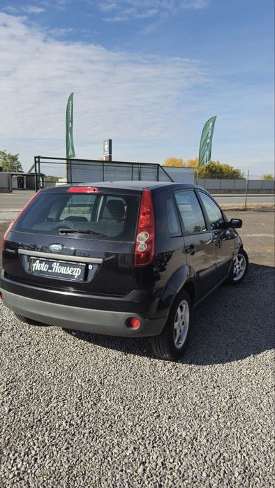 продам Ford Fiesta 2008