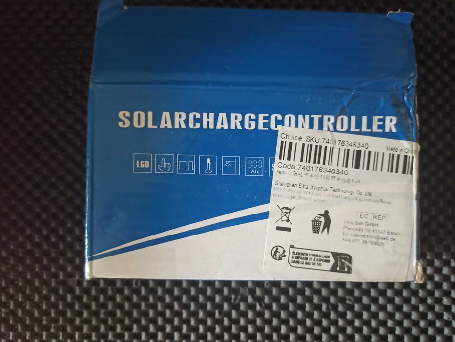 Контроллер 10А 12В/24В с дисплеем + USB гнездо