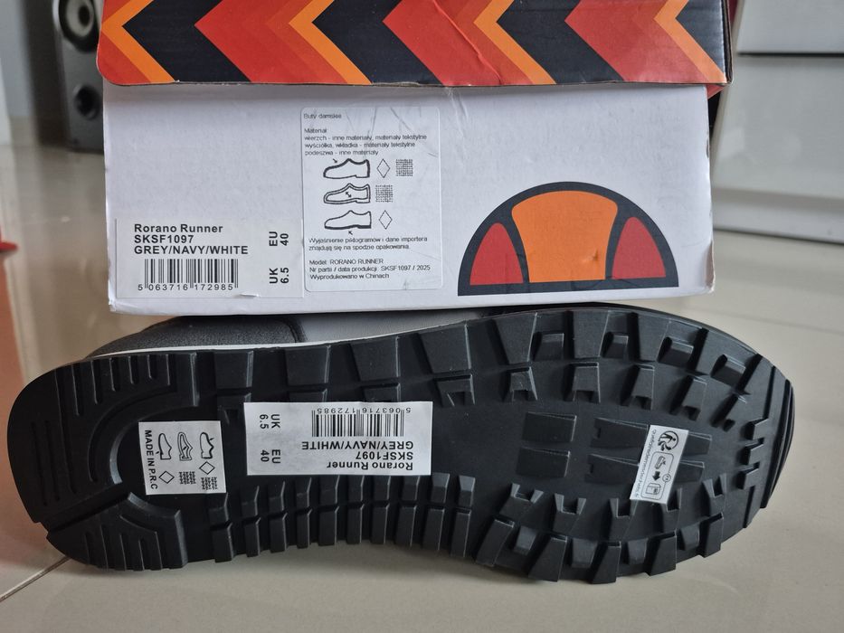 Nowe buty sportowe Ellesse 40 rorano runner szare granatowe białe snea