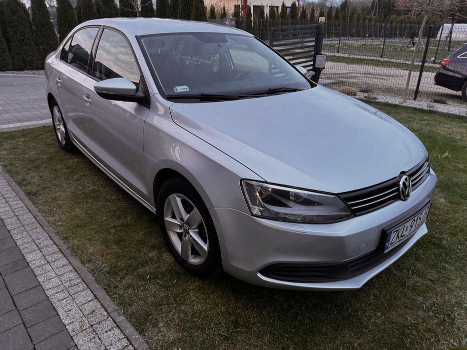 VW Jetta 1.4 b, klima * cz. parkowania * alufelgi