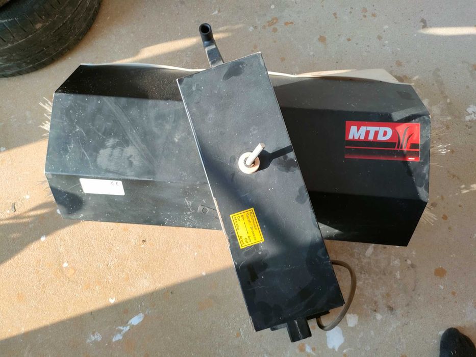 Zamiatarka szczotka MTD