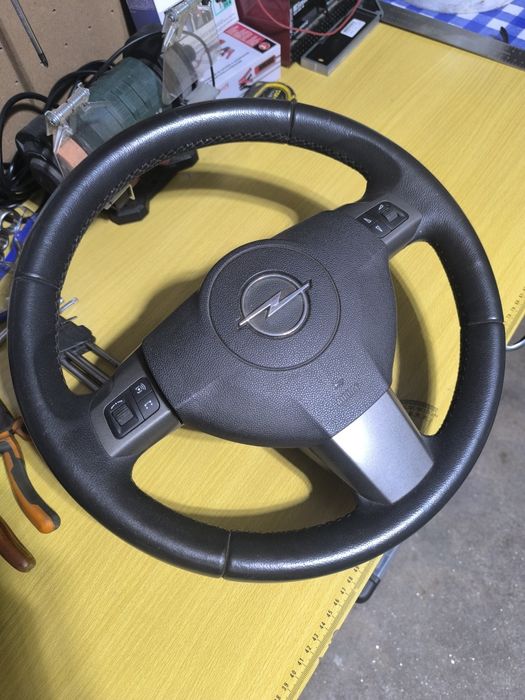 Volante Opel Astra