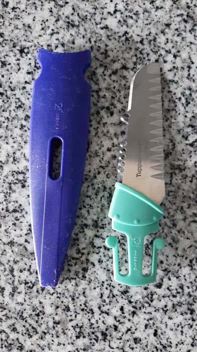 Faca para Decorações em Legumes e Frutas Tupperware