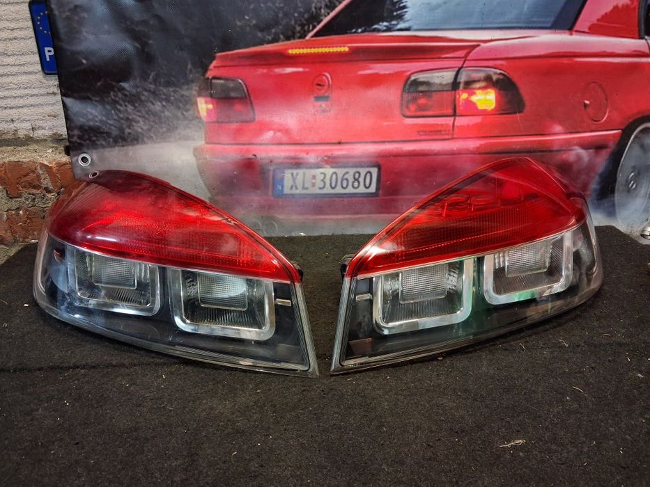 Задній правий, лівий стоп Renault Megane 3 купе