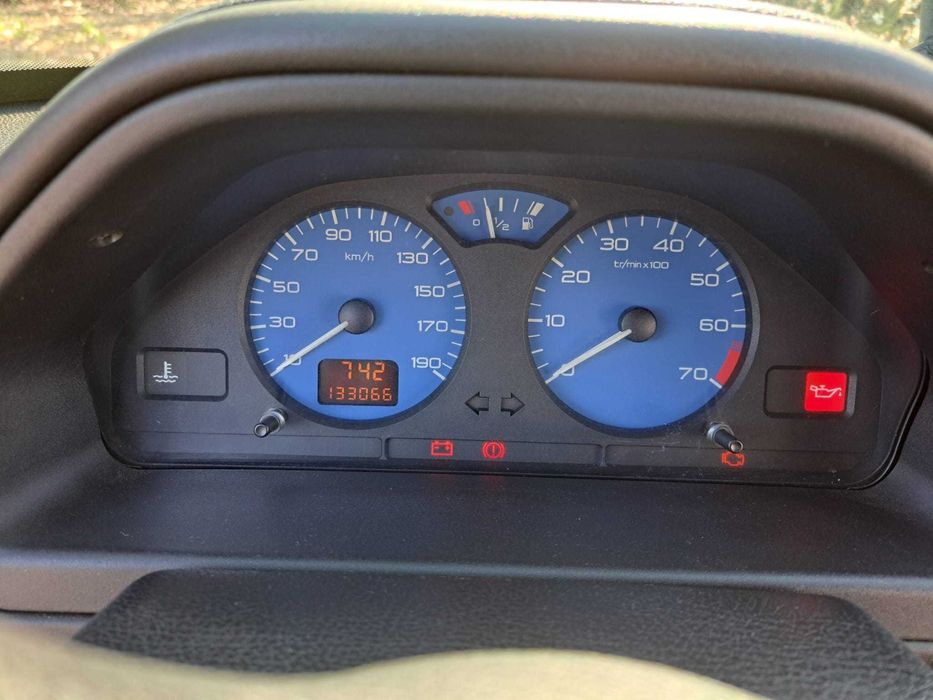 Peugeot 106 — fotografia 2
