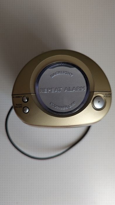 Годинник - радіо- будильник  PHILIPS AJ3017