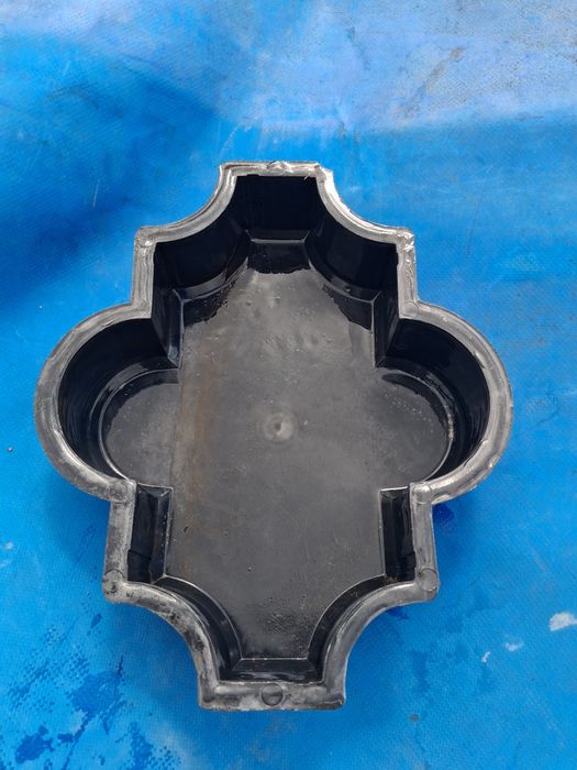 Forma do   kostki chodnikowej