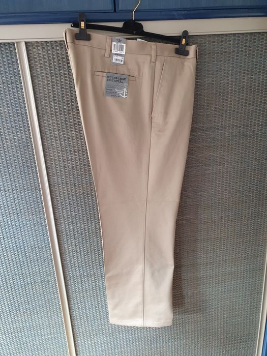Dockers by Levi's chino khaki roz. 42/32