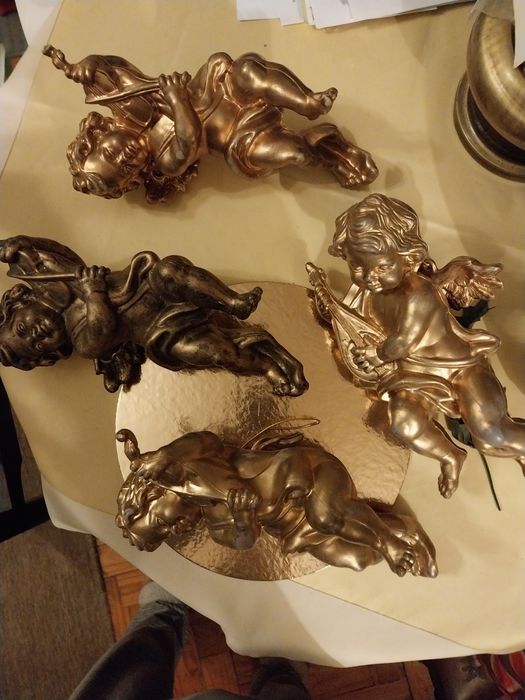 4 Serafins dourados vendo os 4 ou conj de 2