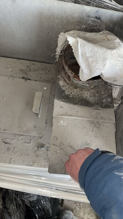 Агломератор 
Майже новий 
Мотори два по 11 кВт