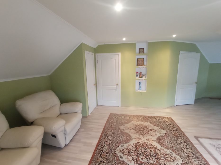 Продаю дачний будинок