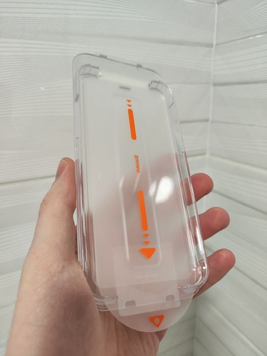 Apple iPhone 11 Pro. Baseus 2 захисних скла із сіточкою для динаміка
