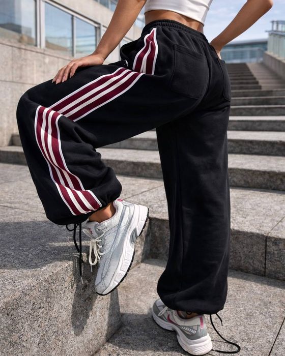 Широкі штани з лампасами для танців, у стилі adidas