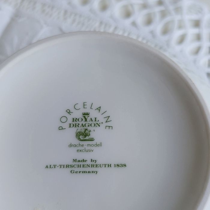 Royal Dragon drache-modell exclusiv Śliczna misa, biała porcelana zdob